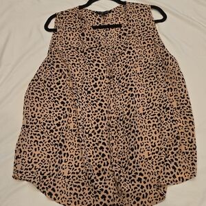41 Hawthorn Animal Print Sleeveless Blouse